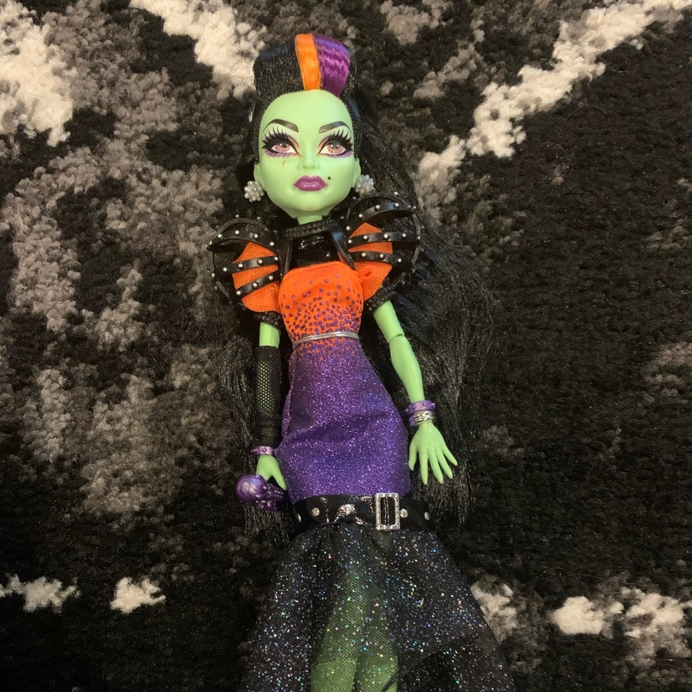Monster High Doll- Casta Feirce